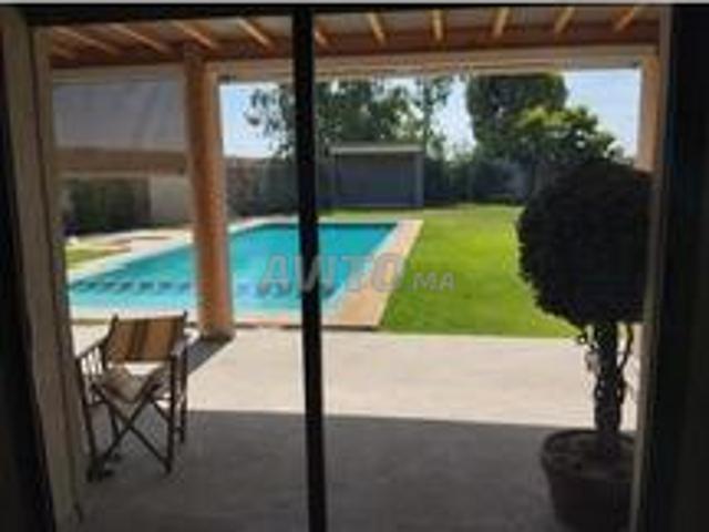 Villa de haut standing avec piscine