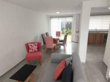 Villa de la Hacienda. Casa en Venta. Sangolquí, urbanización los economistas