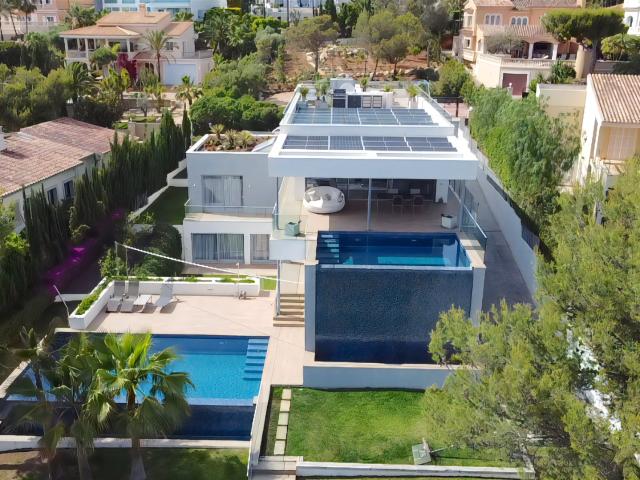Villa de lujo moderno con vistas al mar y piscina infinita e. m² Santa Ponça