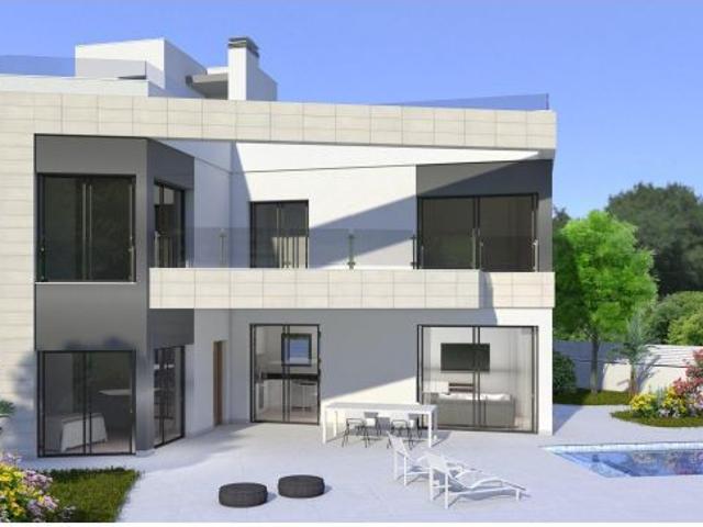 VILLA DE LUJO CON ASCENSOR