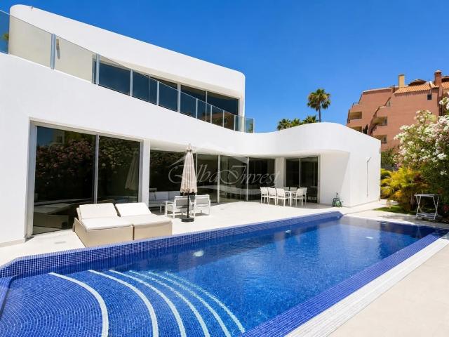 Villa de lujo con piscina privada en La Caleta, Costa Adeje 482m² La Caleta
