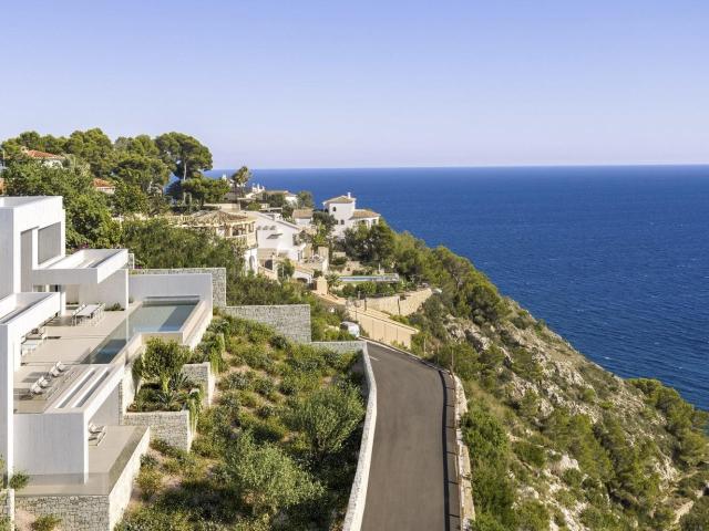 Villa de lujo de nueva construcción con vistas al mar cerca. 461m² Jávea Xabia