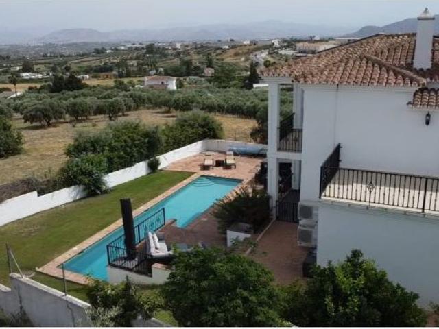 Villa de Lujo Excepcional | Alhaurín El Grande, MálagaVilla de Lujo Excepcional | Alhaurín El Grande
