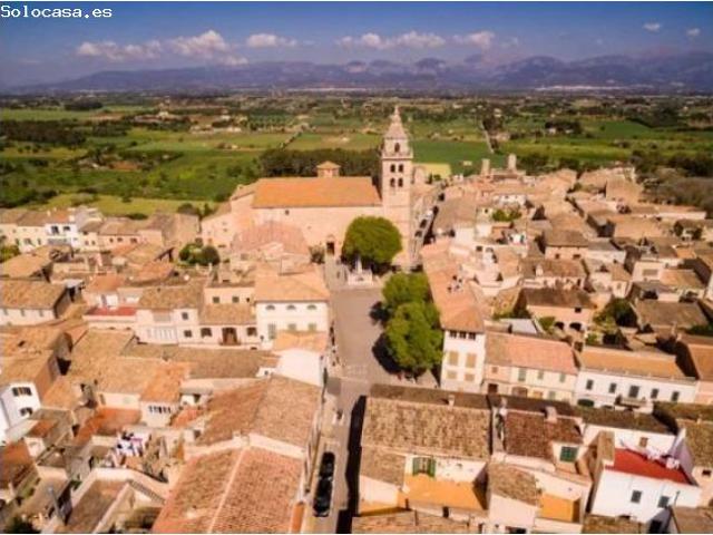 Villa de Lujo: El lujo de vivir Mallorca desde su esencia más pura con vistas a la Tramuntana