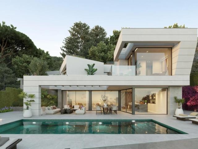 VILLA DE LUJO EN URBANIZACION A LAS AFUERAS DE MALAGA