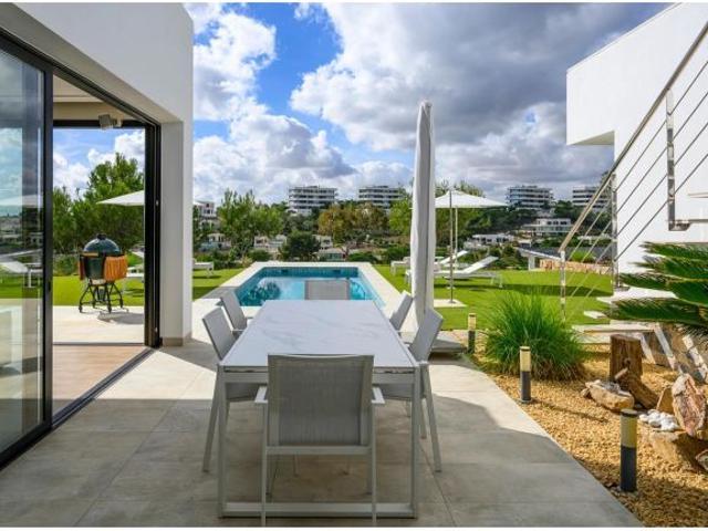 Villa de Lujo en Venta en Orihuela, Alicante