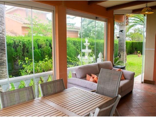 Villa de Lujo en Venta en Orihuela Costa, Alicante