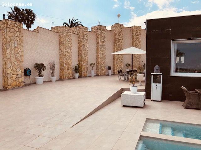 Villa de Lujo en Venta en Ciudad quesada, Alicante