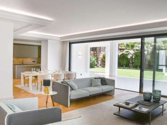 Villa de Lujo en Venta en Estepona, Málaga