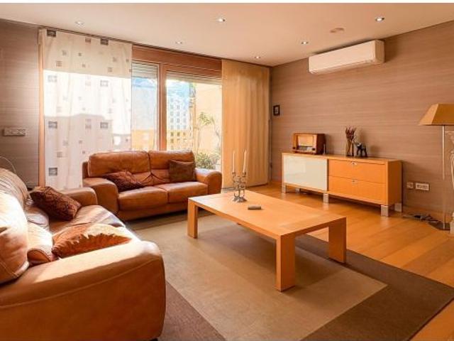 Villa de Lujo en Venta en Guardamar del Segura, Alicante