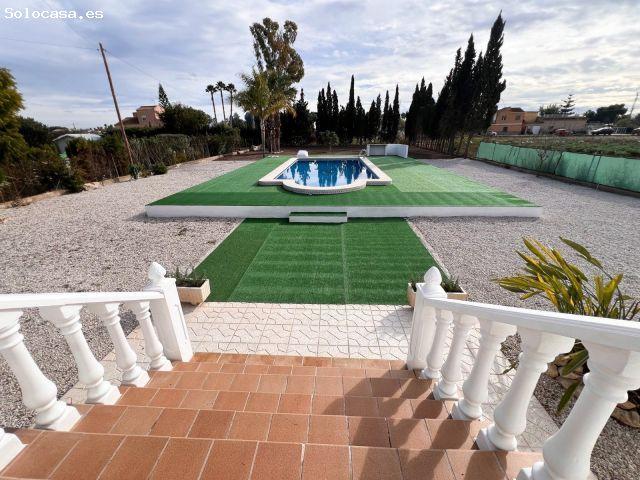 Villa de Lujo en Venta en Los Dolores, Alicante
