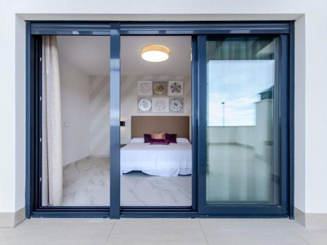 Villa de Lujo en Venta en San Miguel de Salinas, Alicante
