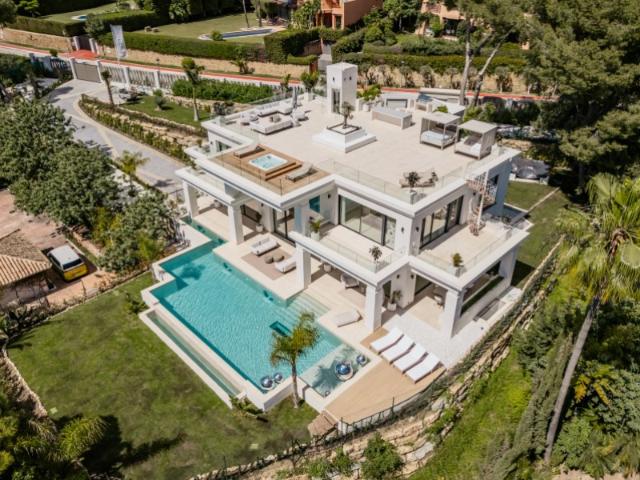 Villa de Lujo en Venta Sierra Blanca Marbella | The Address