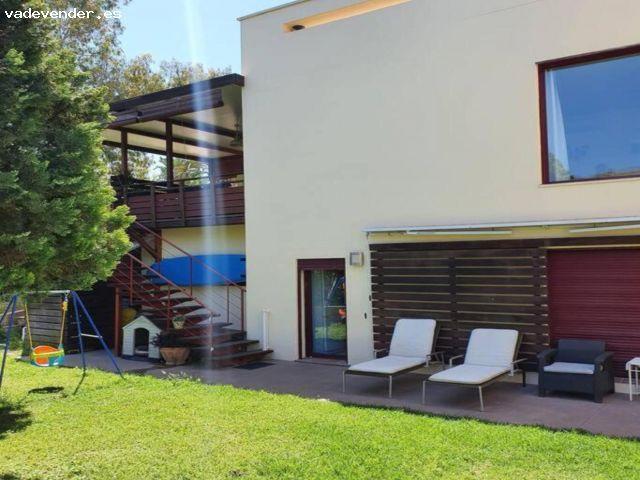 Villa de Lujo en Venta: Un Refugio Exclusivo de Confort y Estilo Resort