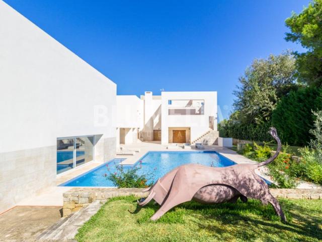 Villa de lujo en 1ª linea de playa en venta en Dénia, Alican. 750m² Dénia