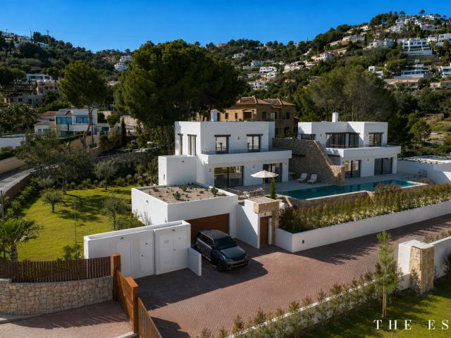 Villa de lujo lista para entrar a vivir en Moraira, Pinar de. 331m² Moraira