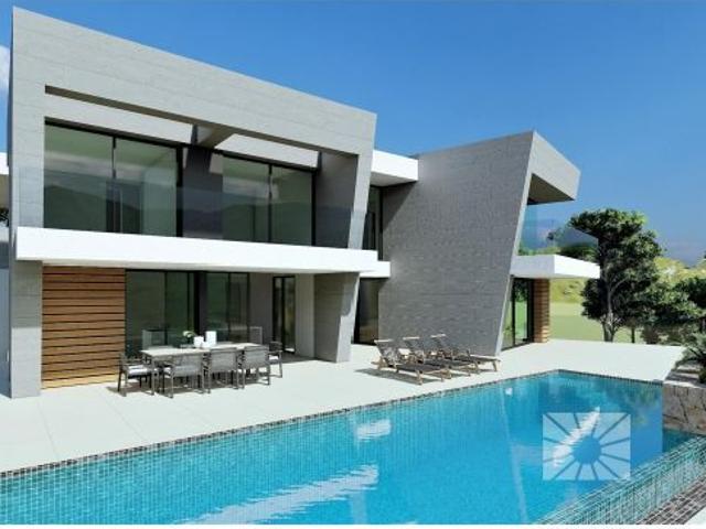 VILLA DE LUJO LIRIOS DESIGN
