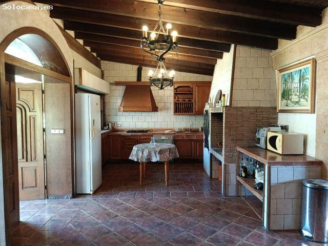 VILLA DE LUJO