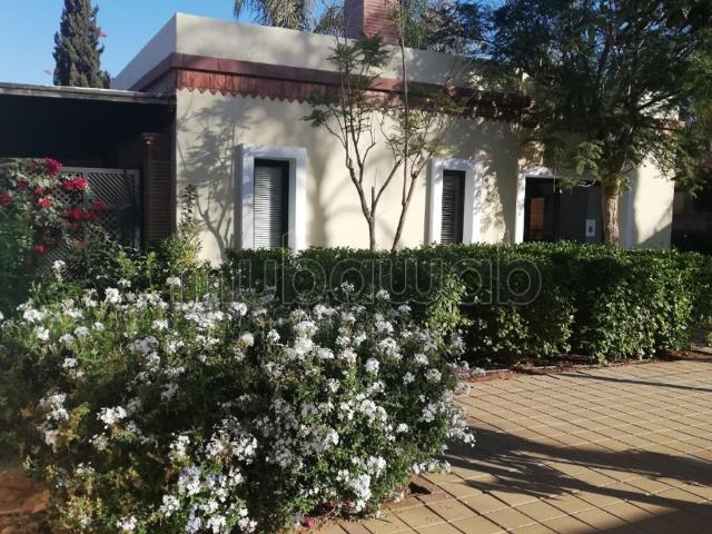 Villa de Lux avec piscine