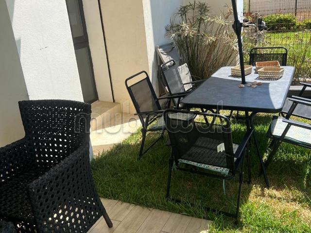 Villa de luxe à louer en Centre. 2 grandes pièces