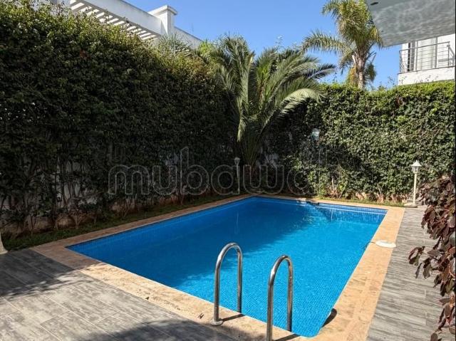 Villa de luxe à vendre à Ain Diab