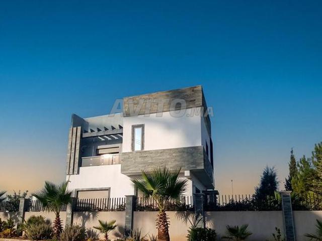Villa de luxe à vendre à la résidence Châama à Berrechid