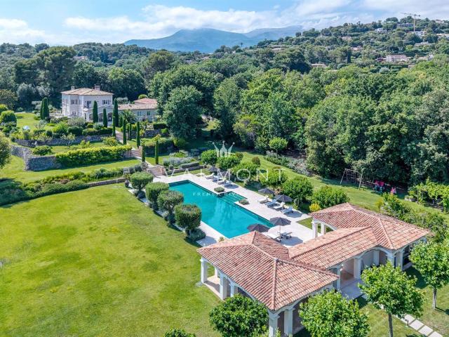 Villa de luxe contemporaine au charme provençal 690m² Saint Paul de Vence