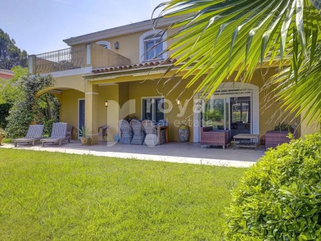 Villa de luxe dans un domaine fermé Royal Mougins Golf