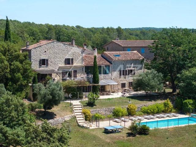 Villa de luxe de 14 pièces en vente Fayence, Provence Alpes Côte d'Azur