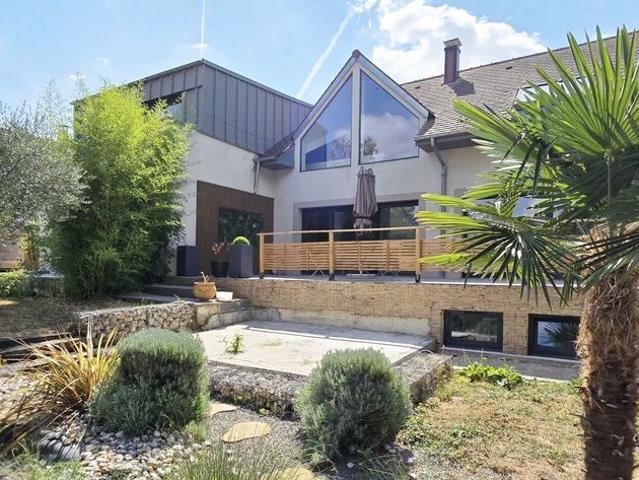 Villa de luxe de 14 pièces en vente Magny le Hongre, Île de France
