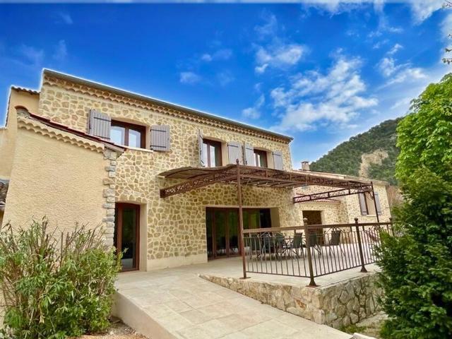 Villa de luxe de 14 pièces en vente Propiac, France
