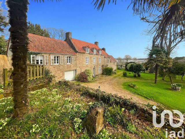 Villa de luxe de 15 pièces en vente Locoal Mendon, Bretagne
