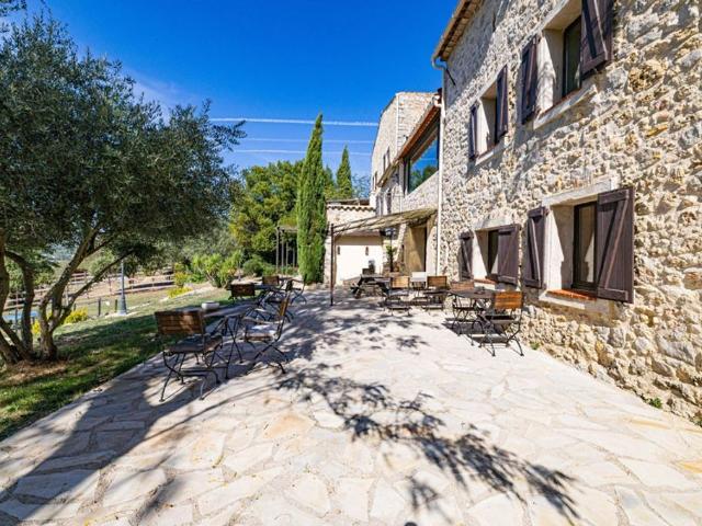 Villa de luxe de 18 pièces en vente Fayence, Provence Alpes Côte d'Azur