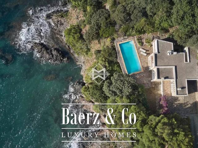 Villa de luxe de 10 pièces en vente 83420, La Croix Valmer, Département du Var, Provence Alpes Côte d'Azur