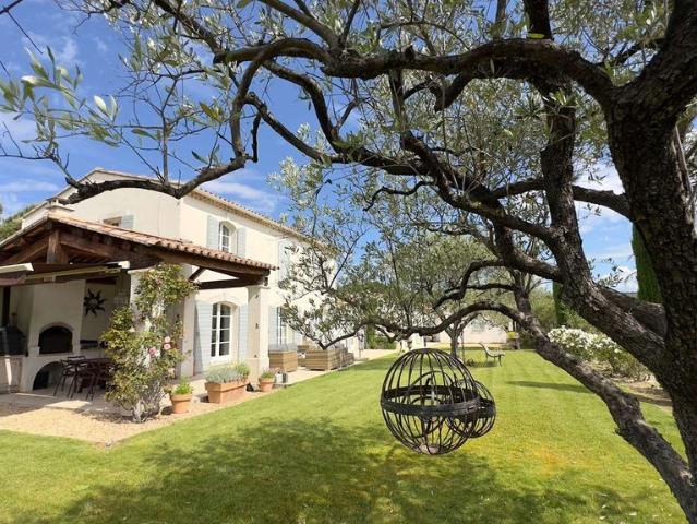 Villa de luxe de 10 pièces en vente Vaison la Romaine, France