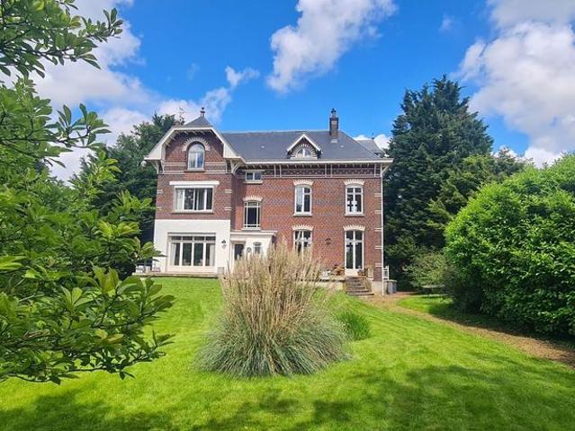 Villa de luxe de 10 pièces en vente Verlinghem, France