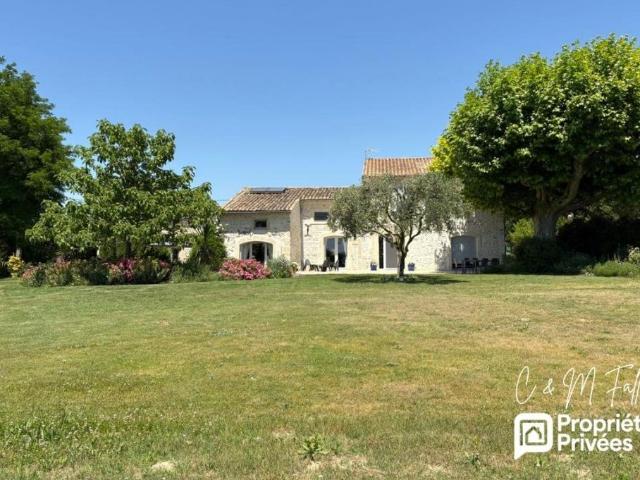Villa de luxe de 10 pièces en vente Visan, Provence Alpes Côte d'Azur