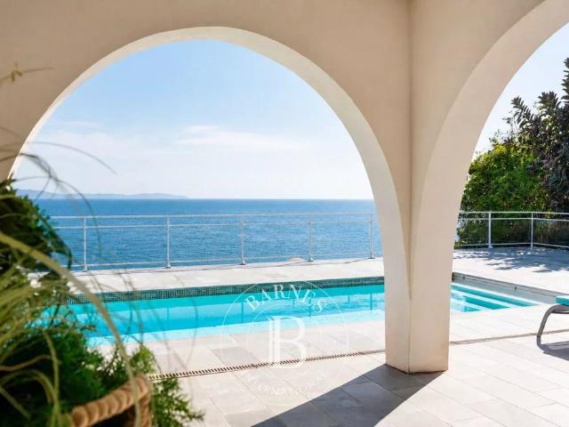 Villa de luxe de 10 pièces en vente Ajaccio, Corse