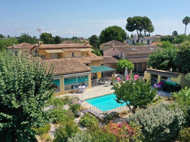 Villa de luxe de 10 pièces en vente Antibes, France