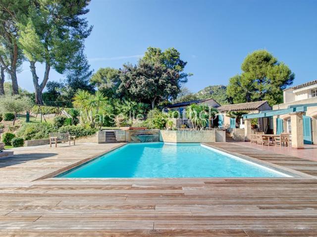 Villa de luxe de 10 pièces en vente Aubagne, France