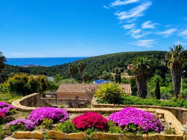 Villa de luxe de 10 pièces en vente Bandol, Provence Alpes Côte d'Azur