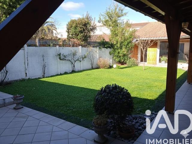 Villa de luxe de 10 pièces en vente Bordeaux, France