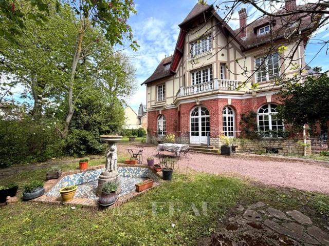 Villa de luxe de 10 pièces en vente Houlgate, Normandie