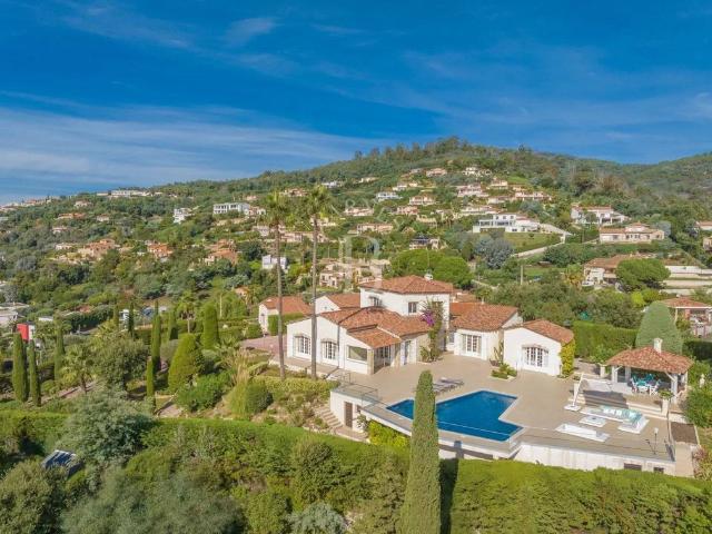 Villa de luxe de 10 pièces en vente Mandelieu, France