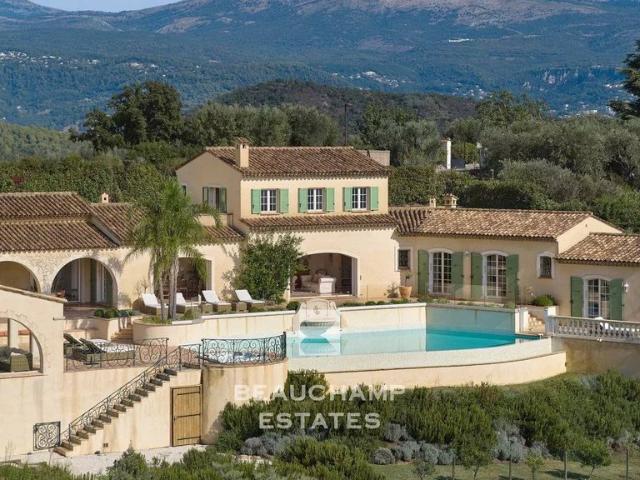 Villa de luxe de 10 pièces en vente Mandelieu, France