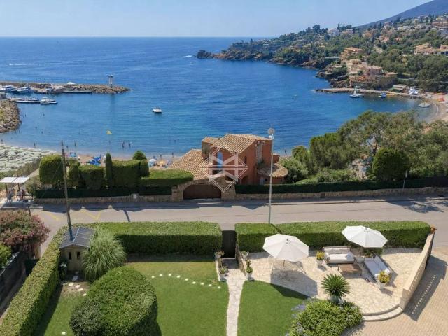 Villa de luxe de 10 pièces en vente Théoule sur Mer, France