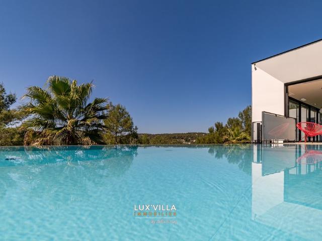 Villa de luxe de 10 pièces en vente Montferrier sur Lez, Occitanie