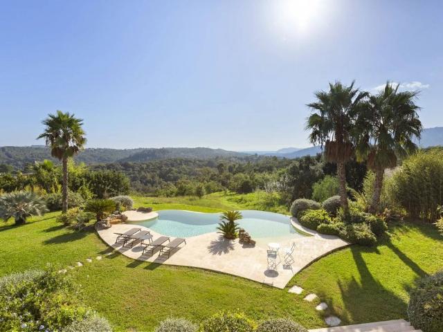Villa de luxe de 10 pièces en vente Pégomas, Provence Alpes Côte d'Azur