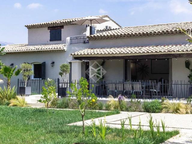 Villa de luxe de 10 pièces en vente Plascassier, France
