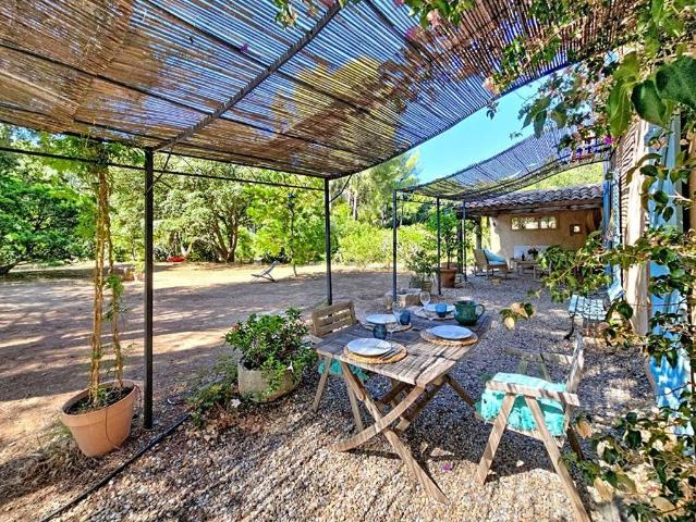 Villa de luxe de 10 pièces en vente Sanary sur Mer, Provence Alpes Côte d'Azur